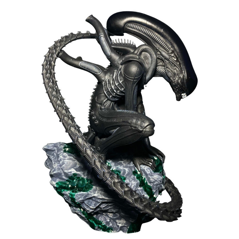 Boneco Action Figure Alien Xenomorph - Alien vs Predador - Dead By Daylight - 18cm